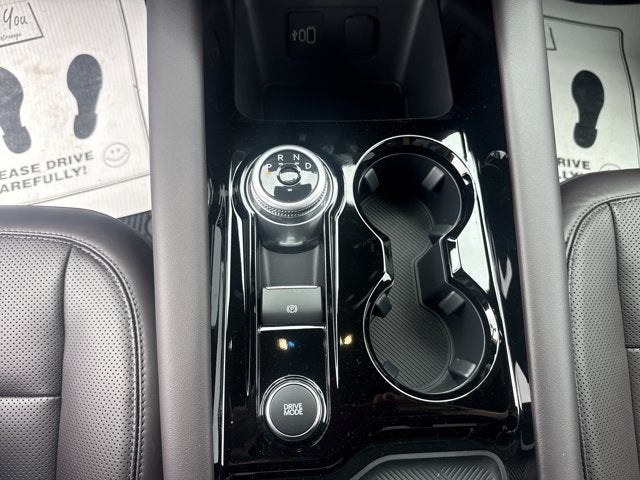 2026 Ford Explorer PLATINUM 4WD