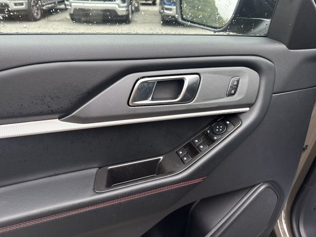 2027 Ford Explorer ST-LINE 4WD