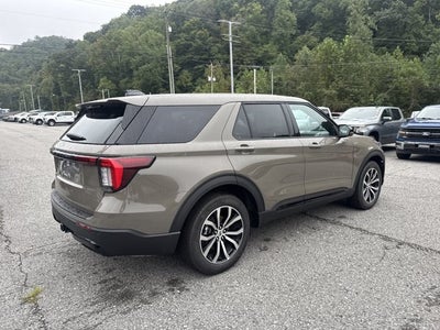 2027 Ford Explorer ST-LINE 4WD