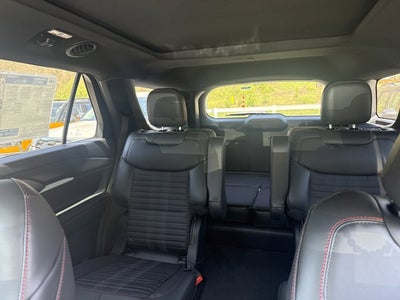 2026 Ford Explorer ST-LINE 4WD