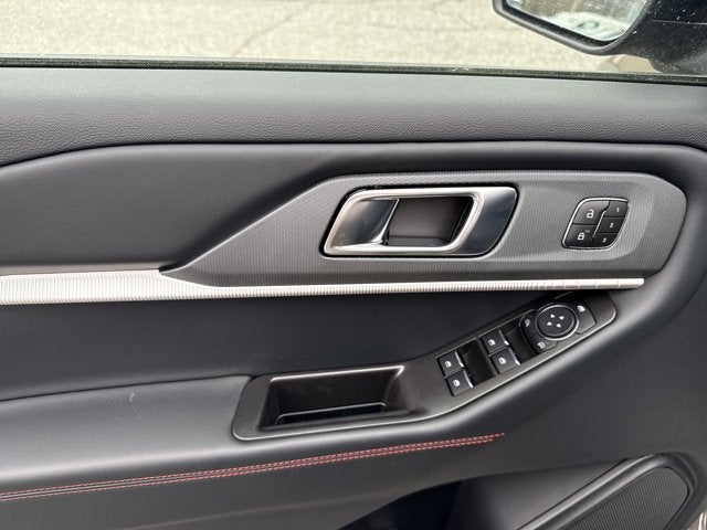 2026 Ford Explorer ST-LINE 4WD