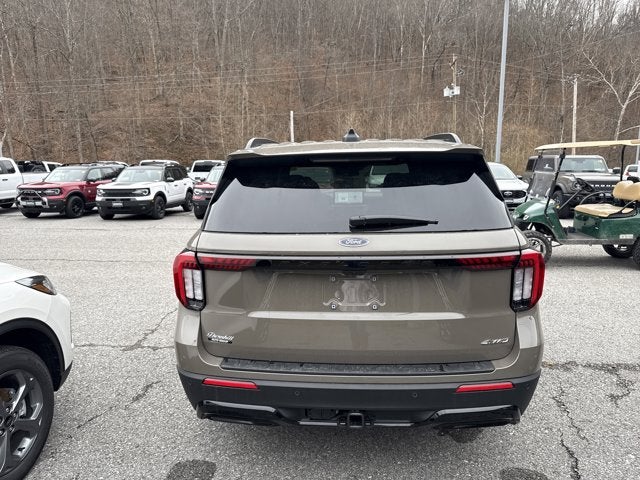 2026 Ford Explorer ST-LINE 4WD