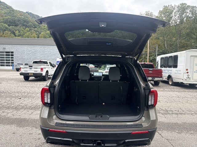 2027 Ford Explorer ST-LINE 4WD