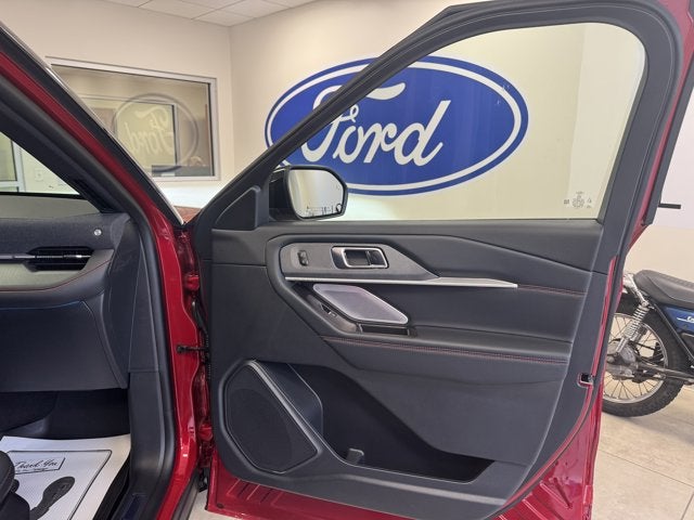 2026 Ford Explorer ST 4WD