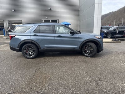 2026 Ford Explorer ST 4WD