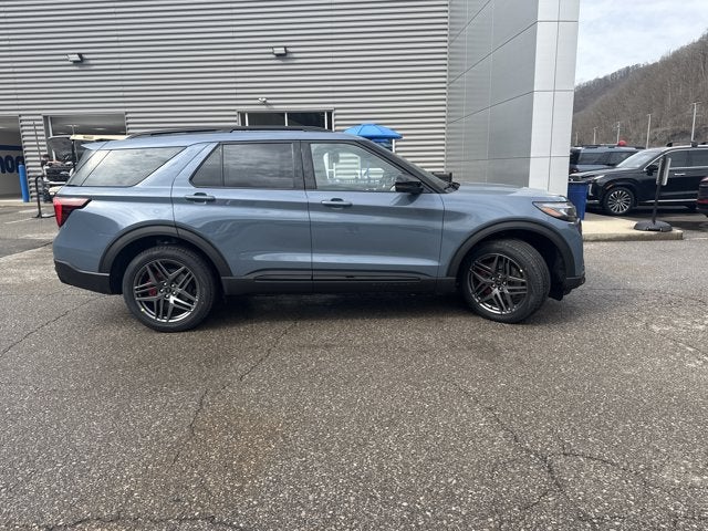 2026 Ford Explorer ST 4WD