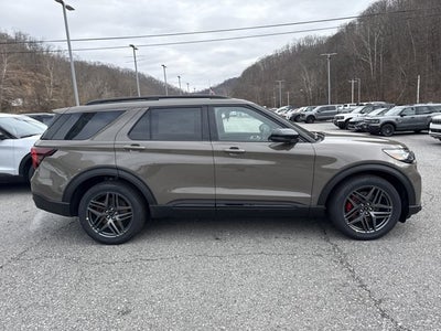2026 Ford Explorer ST 4WD