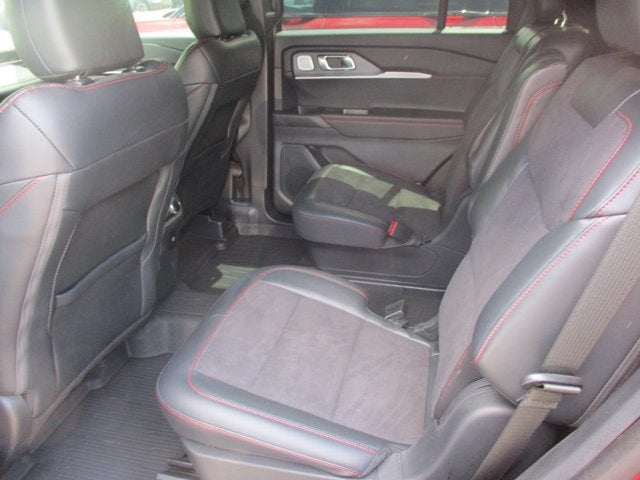2025 Ford Explorer ST 4WD