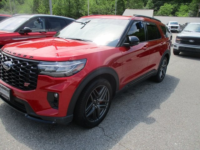 2025 Ford Explorer ST 4WD