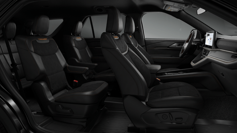 2026 Ford Explorer TREMOR 4WD