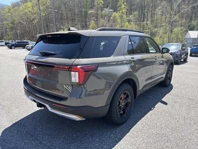 2026 Ford Explorer TREMOR 4WD