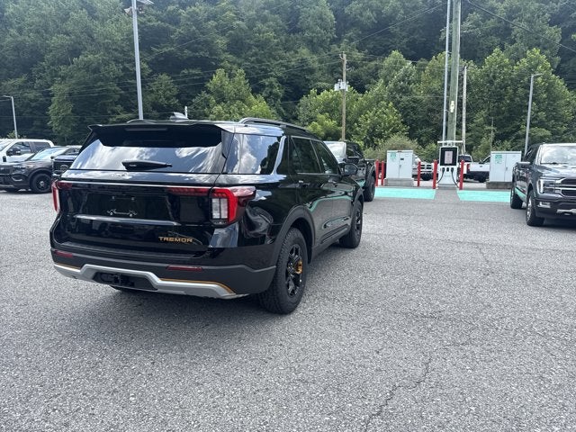 2026 Ford Explorer TREMOR 4WD