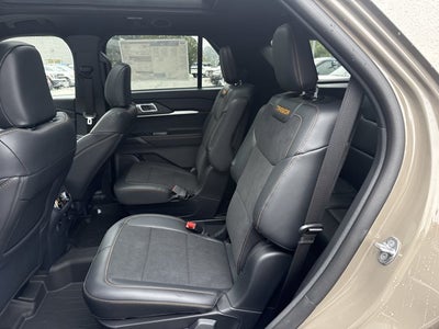2026 Ford Explorer TREMOR 4WD