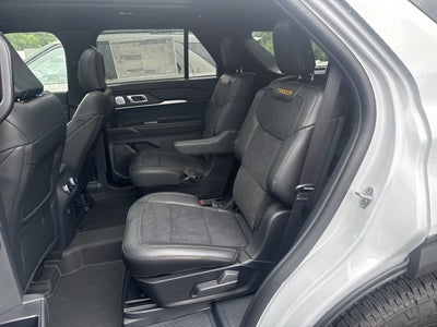 2026 Ford Explorer TREMOR 4WD