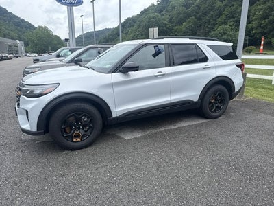 2026 Ford Explorer TREMOR 4WD