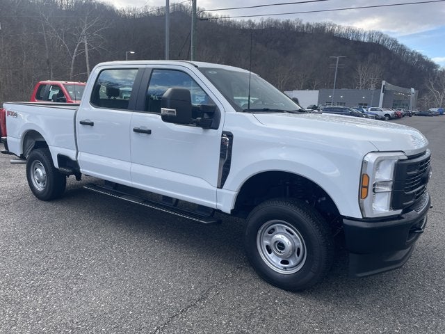 2025 Ford Super Duty F-250 SRW XL 4WD CREW CAB 6.75' BOX