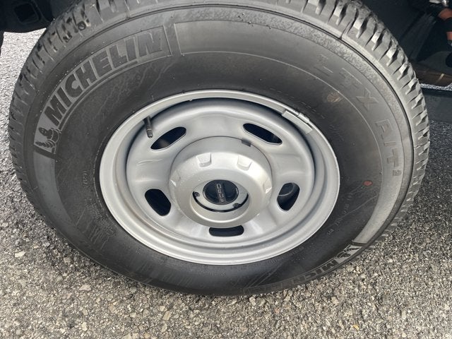 2025 Ford Super Duty F-250 SRW XL 4WD CREW CAB 6.75' BOX