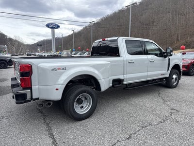 2026 Ford Super Duty F-350 DRW XLT 4WD CREW CAB 8' BOX