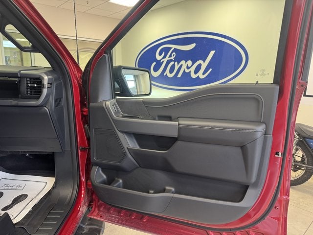 2025 Ford F-150 XLT 4WD SUPERCREW 5.5' BO