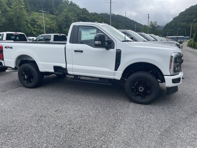 2025 Ford Super Duty F-350 SRW XL 4WD REG CAB