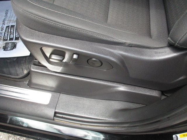 2025 Chevrolet Silverado 1500 "4WD CREW CAB 147"" LT W/1L"