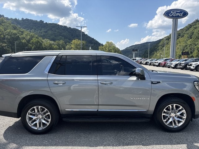 2023 GMC Yukon 4WD 4DR SLT