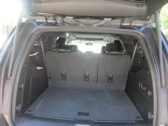 2023 GMC Yukon XL 4WD 4DR SLT
