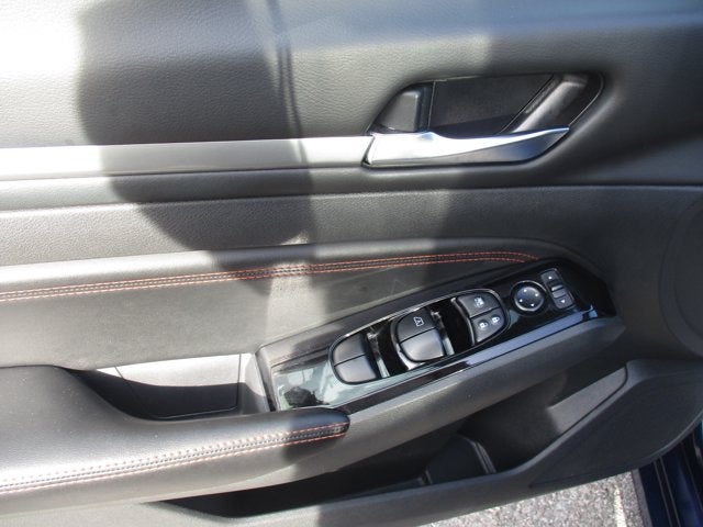 2023 Nissan Altima 2.5 SR SEDAN