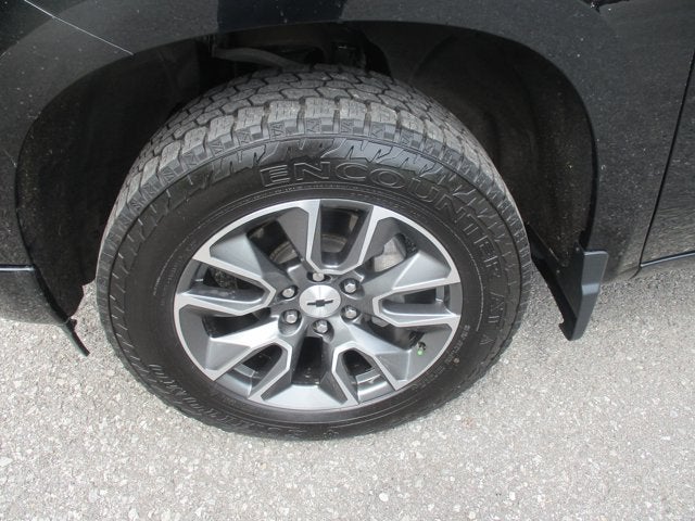 2023 Chevrolet Silverado 1500 "4WD CREW CAB 147"" RST"