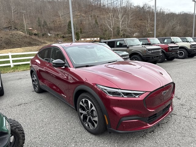 2025 Ford Mustang Mach-E SELECT AWD