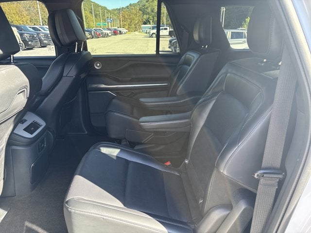 2025 Lincoln Navigator L Reserve