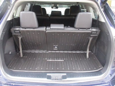 2022 Toyota Highlander XLE AWD