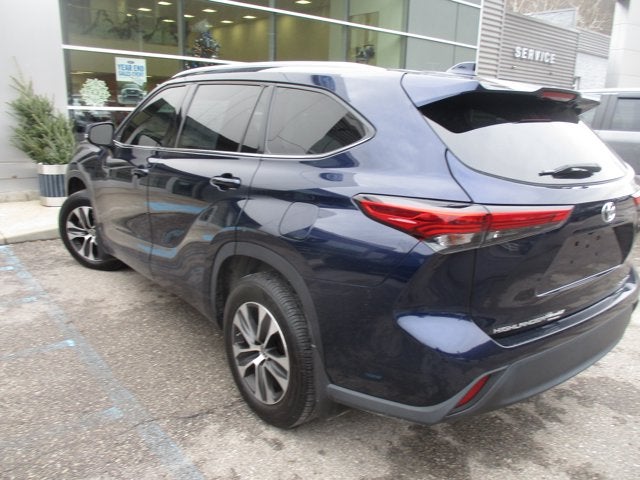 2022 Toyota Highlander XLE AWD