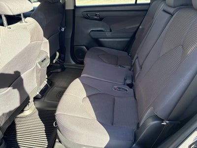 2023 Toyota Highlander LE AWD