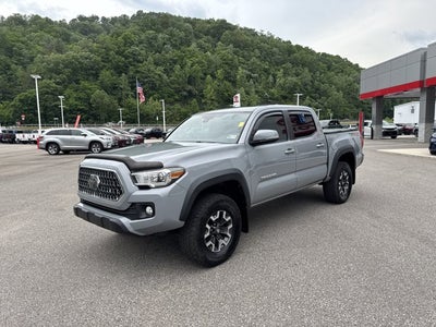 2018 Toyota Tacoma TRD SPORT DOUBLE CAB 5' B