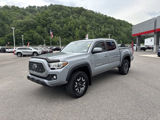 2018 Toyota Tacoma TRD SPORT DOUBLE CAB 5' B
