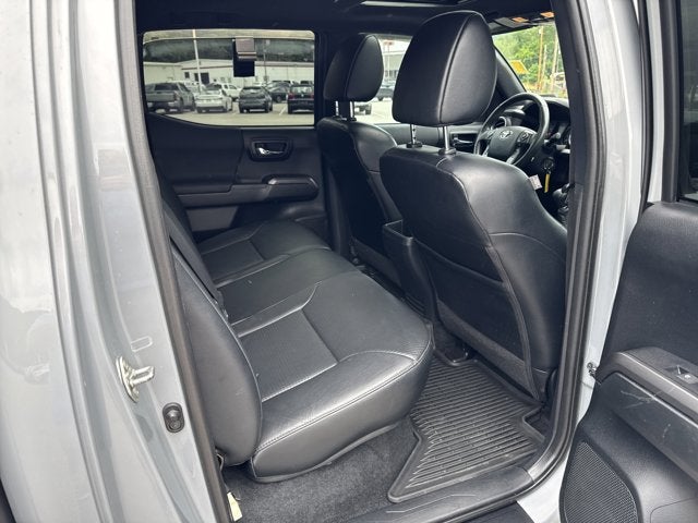 2018 Toyota Tacoma TRD SPORT DOUBLE CAB 5' B