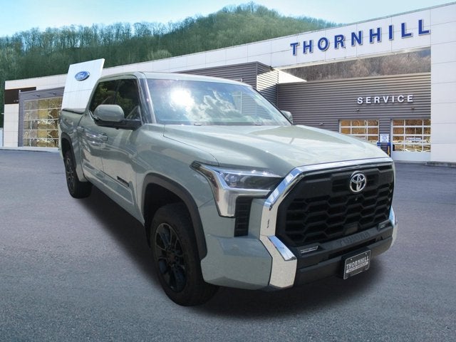 2022 Toyota Tundra 4WD SR5 CREWMAX 5.5' BED